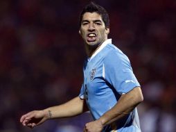 Luis Suarez sigue siendo la polémica en el futbol inglés. MEXSPORT  /