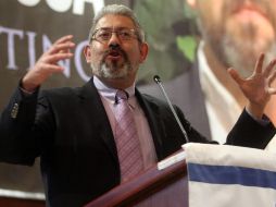 El analista asegura que la existencia de Pemex sólo frena la producción y exportación de petróleo.  /