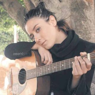 Elis Paprika, más rock y menos dulce