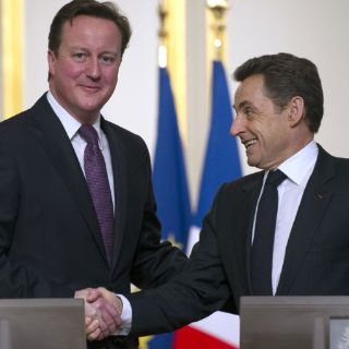 Sarkozy recibe el apoyo de Cameron ante las presidenciales