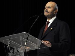 El gobernador de Michoacán, Fausto Vallejo, habla durante su toma de posesión.EFE  /