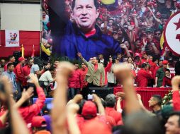 Hugo Chávez se refirió a Capriles, cuyos abuelos judíos de origen polaco lograron sobrevivir al Holocausto, como un cerdo. EFE  /