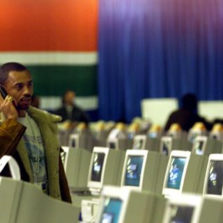 Virus infecta 16 mil computadoras de científicos en Irán