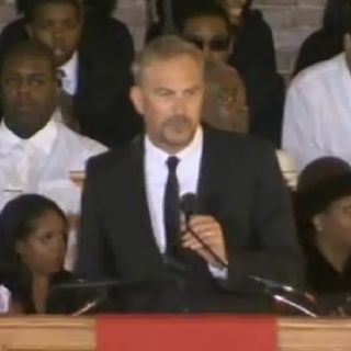 Nadie hubiera podido reemplazar a Whitney: Kevin Costner