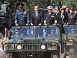 Felipe Calderón realizó hoy un recorrido por las instalaciones del Campo Militar de Temamatla, Estado de México. NTX  /