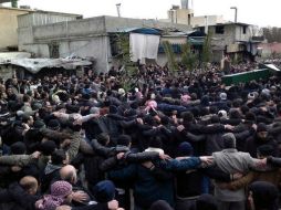 Una manifestación efectuada en Marea en Allepo (Siria) el día de ayer. EFE  /