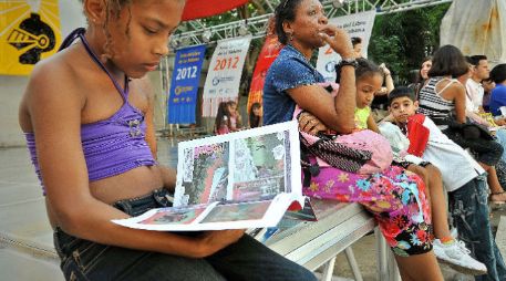 La próxima cita internacional de Libro de Cuba se celebrará en 2013 dedicada a Angola. AFP  /