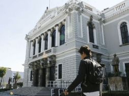 Actualmente, los pasivos de la UdeG consumen 41% de su presupuesto total. ARCHIVO  /