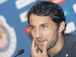 Luis Michel asegura que Chivas debe pensar en hacer un buen juego ante Vélez. MEXSPORT  /