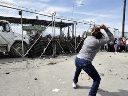 Autoridades confirmaron que 30 reos lograron escapar en medio de los disturbios. EFE  /