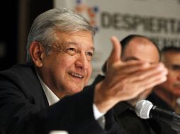 Andrés Manuel López Obrador dice que tiene mucha confianza en que cuando se combata la corrupción se moralice la vida pública. ARCHIVO  /