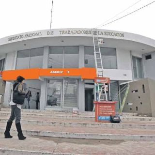 Educación en Jalisco paga a ''maestros'' sin escuela