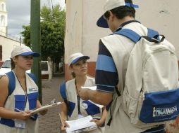 La información recaba por el Inegi permitirá a partidos políticos y candidatos conocer mejor a los electores. ARCHIVO  /
