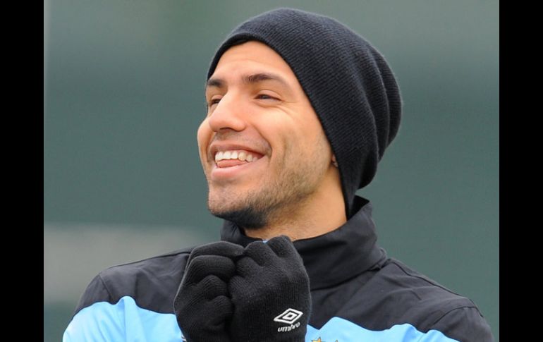 Sergio Agüero fue el principal beneficiado en el problema de Tévez con el Manchester City. AP  /
