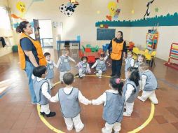 Clases en un jardín de niños. El rezago en este nivel escolar afecta a 117 mil 677 niños y niñas, de una matrícula de más de 312 mil.  /