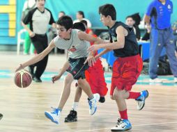 La Sedesol encontró, mediante estos torneos, la forma de emplear al deporte como medio para rehabilitar espacios.  /