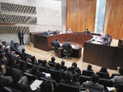 Se declara infundada la queja del PRI contra los ex secretarios de Hacienda y del Trabajo. ARCHIVO  /