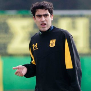 Nery Castillo entrena al margen del grupo