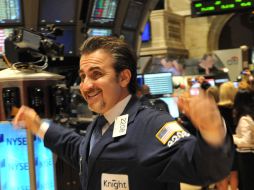 Preliminarmente, Wall Street cerró a 12 mil 984.69. ARCHIVO  /