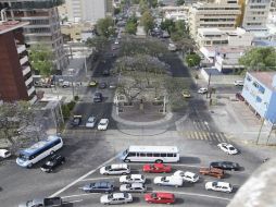 Los vecinos del entorno a Chapultepec conocen la problemática de recibir gradualmente establecimientos como bares, cafés. ARCHIVO  /