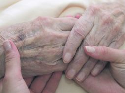 La Artritis Reumatoide es una enfermedad invalidante que afecta principalmente las manos, rodillas, tobillos y caderas. ESPECIAL  /