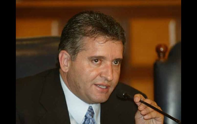 Jorge Arana busca ser presidente municipal de Tonalá, luego de pedir licencia a su cargo de diputado federal del PRI.  /