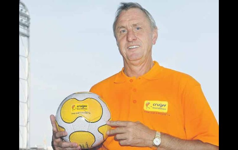 Como estratega, Johan Cryff le dio al Barcelona su primera Champions League en 1992. ESPECIAL  /