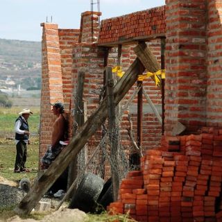 Revira Tlajomulco por invasiones en El Ahogado