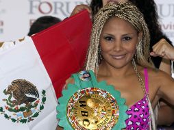 La 'Barbie' Juárez expone mañana el título de peso mosca del CMB. MEXSPORT  /
