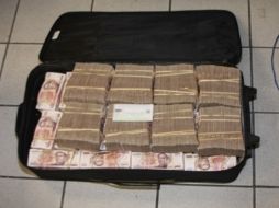 La contraloría de Veracruz dijo que los 25 millones de pesos incautados sí pertenecen al Estado. ARCHIVO  /