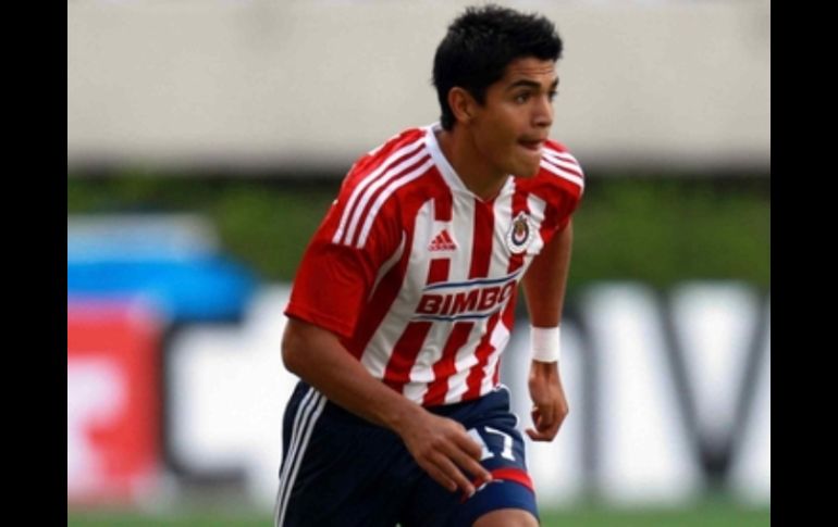'Me siento emocionado por tener a una persona de esa talla en el club', dice el joven jugador de las Chivas. MEXSPORT  /