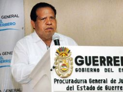 El ex procurador estatal, Alberto López Rosas, está señalado de obstaculizar la investigacón por la muerte de dos normalistas. ARCHIVO  /