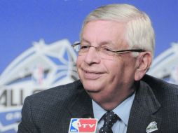 El comisionado de la NBA, David Stern, no quiso decir cuándo abandonará el cargo. EFE  /