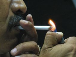 El tabaquismo y el consumo de alcohol son los principales factores que favorecen el desarrollo de reflujo gastroesofágico. ARCHIVO  /