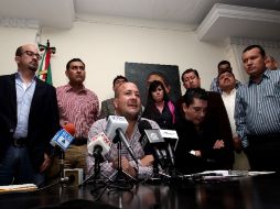 Un 80% del comité del PRI en Tlajomulco estrechó manos con Enrique Alfaro, abanderado de las izquierdas por la gubernatura.  /