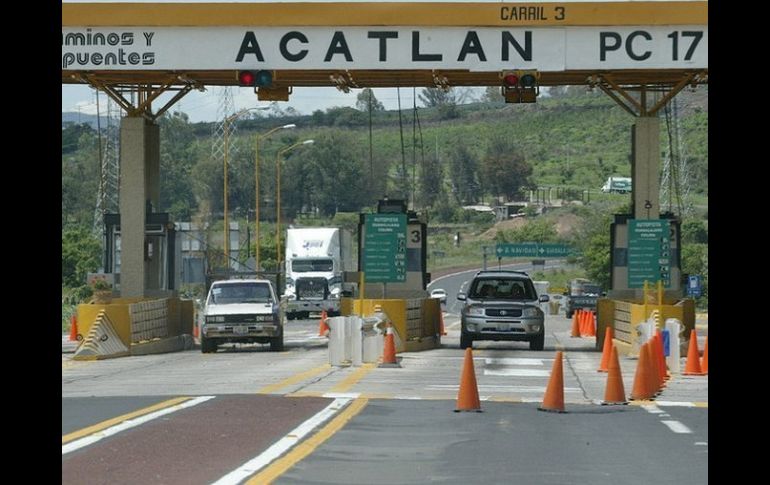 Se construirán dos nuevas casetas de cobro, una en Acatlán de Juárez y otra en Sayula. ARCHIVO  /