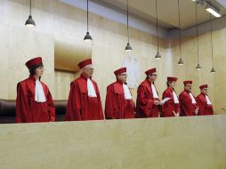 Los jueces del Tribunal Constitucional alemán anuncian su rechazo a la constitución de un gremio reducido de nueve diputados. EFE  /