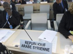 Vista del asiento vacío reservado al embajador sirio ante la ONU en Ginebra. EFE  /