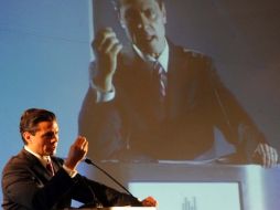 El precandidato del PRI a la presidencia, Enrique Peña Nieto, durante su participación en el Laboratorio Político 2012. NOTIMEX  /