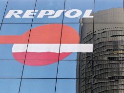 Pemex y Repsol de España acordaron una alianza industrial estratégica con una duración inicial de 10 años. ARCHIVO  /