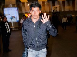 Damián Álvarez a su llegada al aeropuerto de la ciudad de México para su concentración previo al juego contra Colombia. NOTIMEX  /