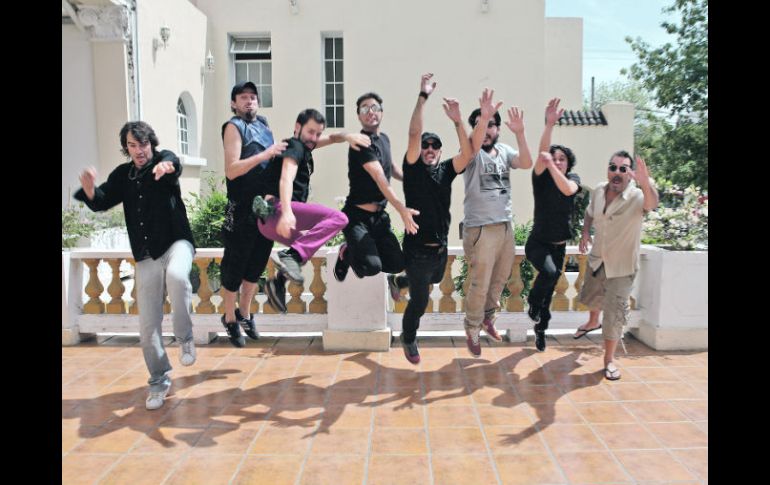 Troker da la bienvenida a Inclan, que trae a México su álbum Pantano picante.  /