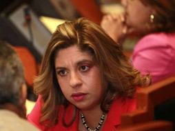 Además de cobrar su sueldo como legisladora, Elisa Ayón está comisionada en el SNTE con dos plazas. ARCHIVO  /