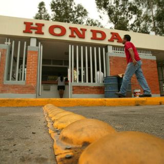 Empleados piden alto a intimidación de empresa automotriz de El Salto