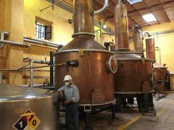 Actualmente dos empresas son el modelo a seguir en el tratamiento de las vinanzas. ARCHIVO  /