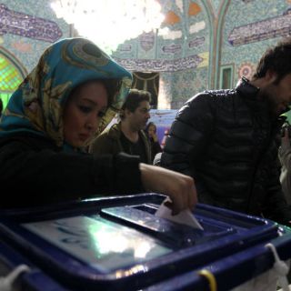 Leales a Jamenei ganan las elecciones