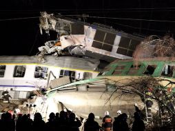 El acccidente ocurrió en el trayecto entre Varsovia y Cracovia. EFE  /