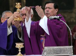 Durante su homilía, el cardenal se expresó también contra la homosexualidad y los abortos. EL UNIVERSAL  /
