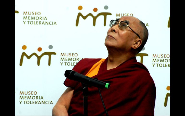El Dalai Lama, premio Nobel 1989, ha pedido en anteriores ocasiones el fin de las protestas suicidas. ARCHIVO  /