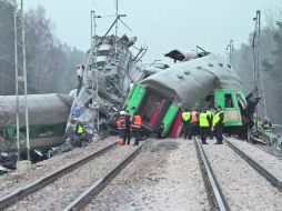 Hasta ahora, todos los indicios apuntan a que el siniestro se debió a un error humano. EFE  /